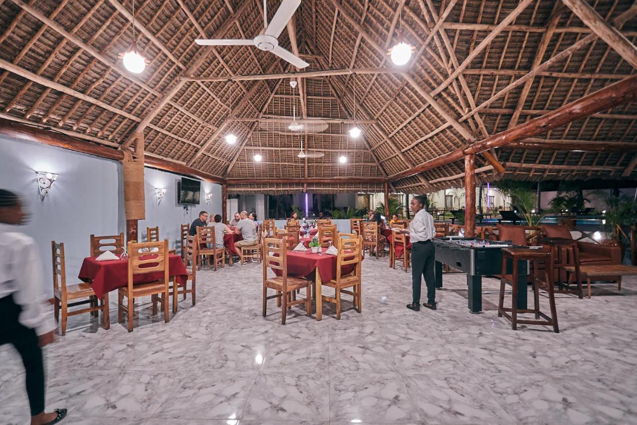 Malika Nungwi Hotel Exterior photo