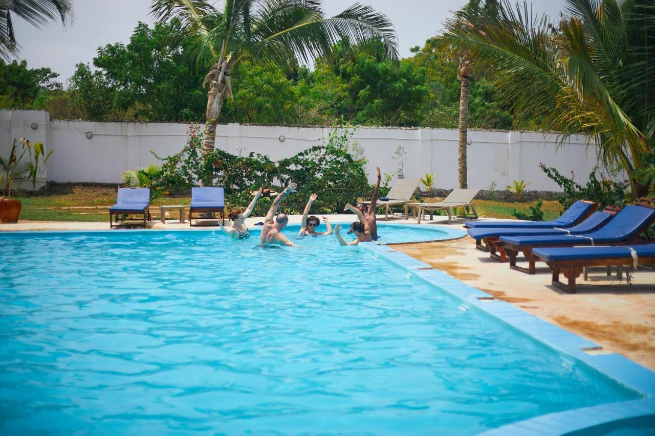 Malika Nungwi Hotel Exterior photo