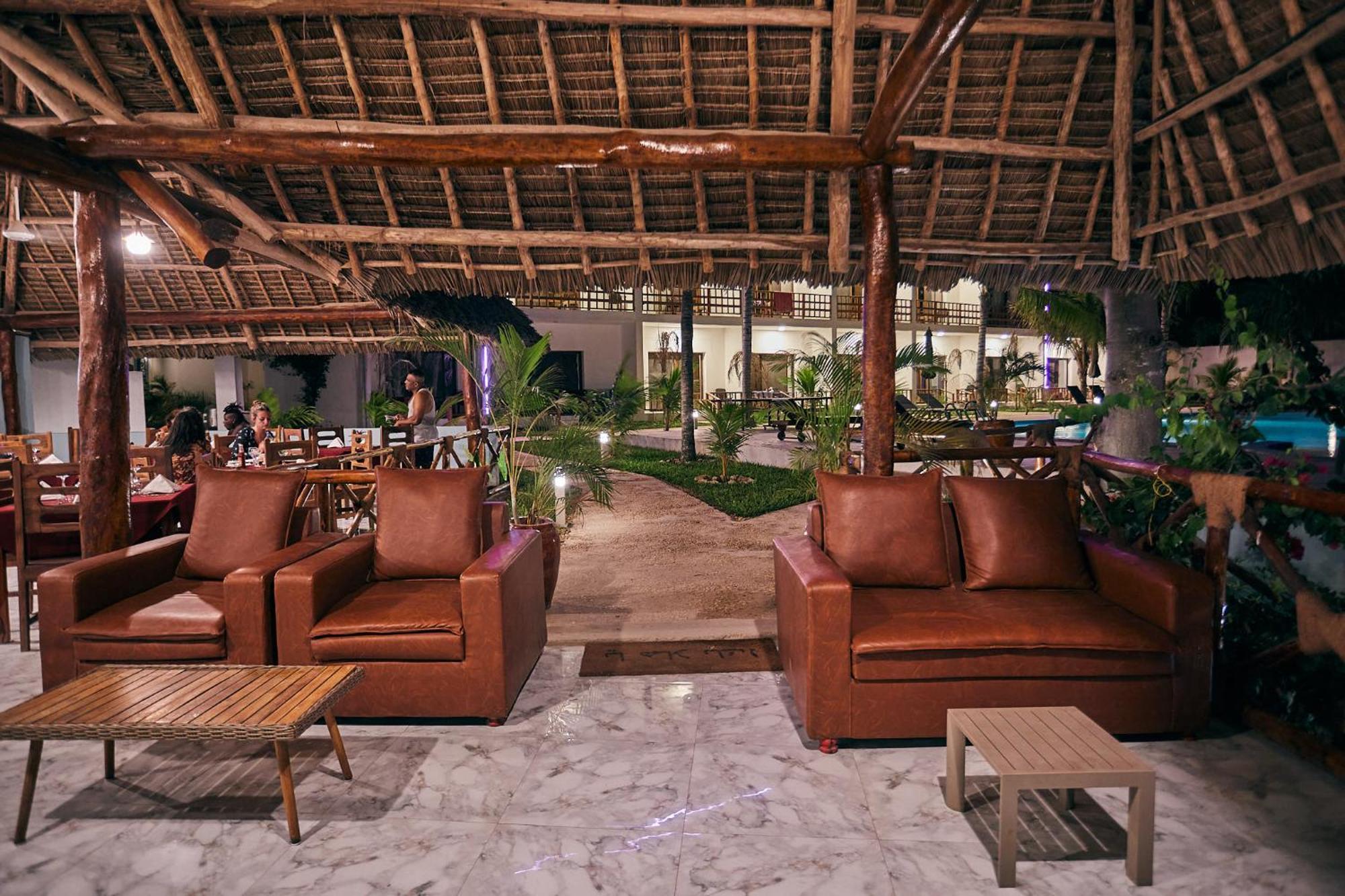 Malika Nungwi Hotel Exterior photo
